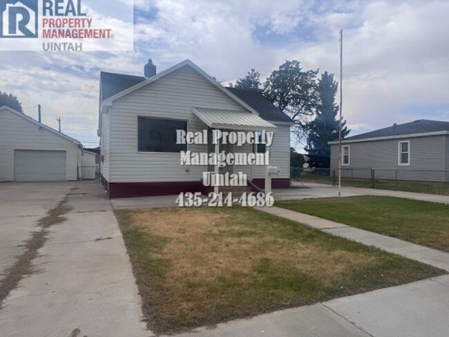 Building Photo - 418 E 100 N