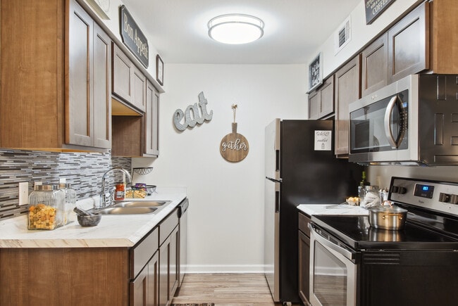 Building Photo - The Mayfair Apartment Homes