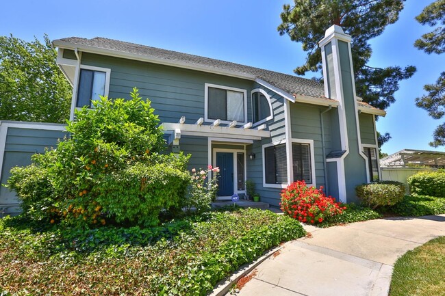 Building Photo - 4346 Fairlands Dr