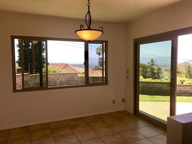 Building Photo - Riviera Home with City & Ocean Views - Ava...