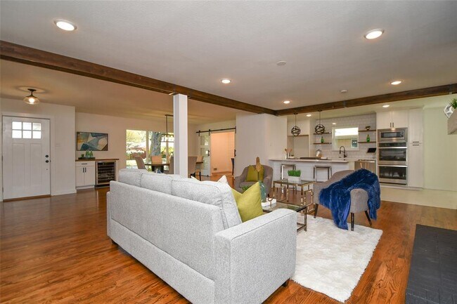 Foto del edificio - 10433 Coleridge St