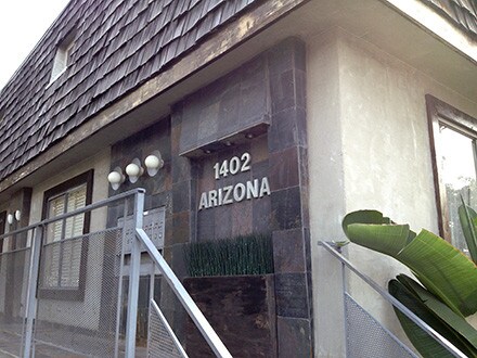 Primary Photo - 1402 Arizona Ave