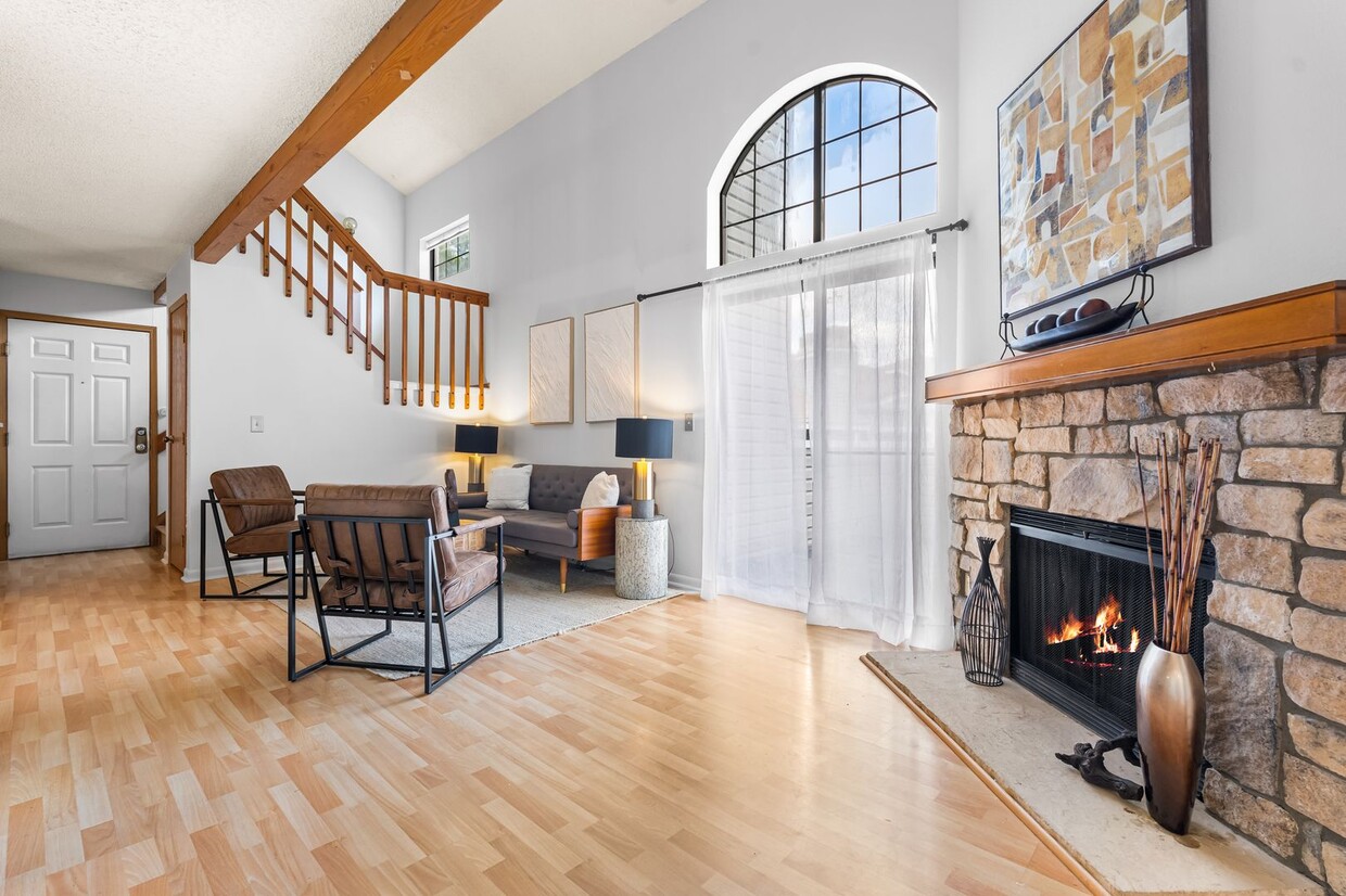 Primary Photo - Bright and Spacious 2-Bedroom Condo + Loft...