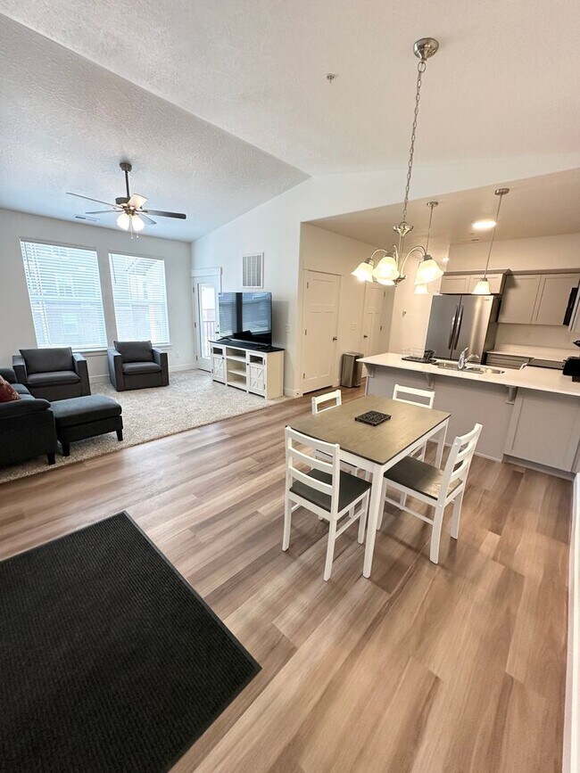 Foto del edificio - 3 Bed/2 Bathroom house in Saratoga Springs