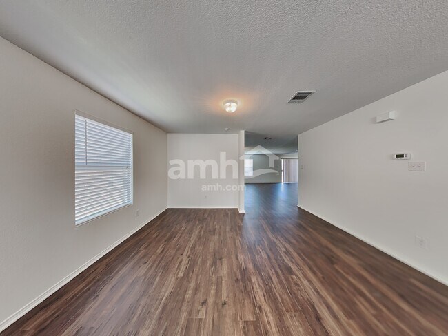 Building Photo - 9217 Saint Lucia Rd