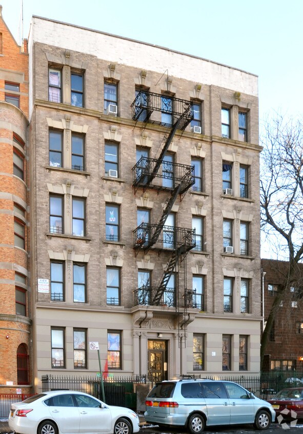 Foto principal - 488 E 139th St