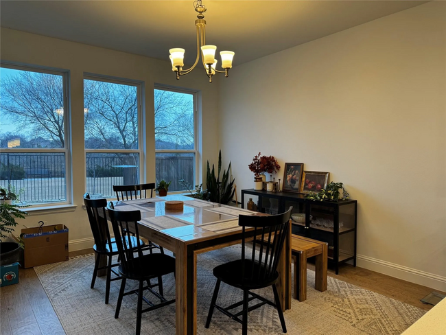 Foto del edificio - 539 Farrell Ln
