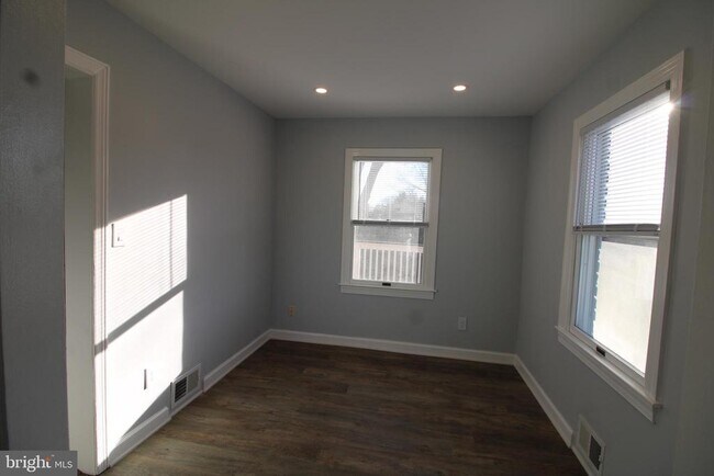 Foto del edificio - 2727 Fairhaven Ave