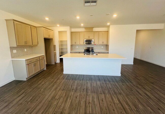 Building Photo - 1764 Daimyo Pl
