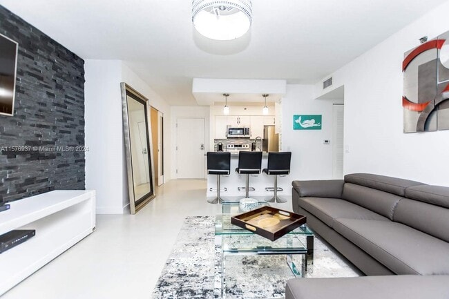 Photo - 19655 E Country Club Dr Apartment