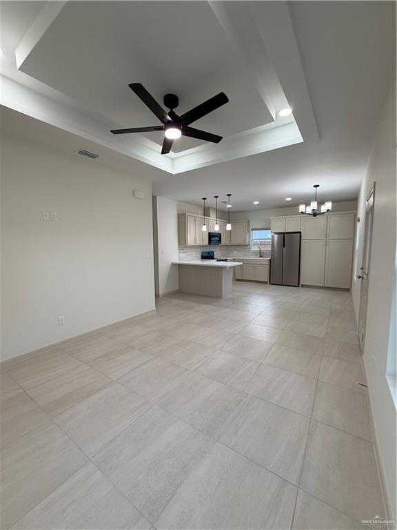 Building Photo - 14 Dragonfly St