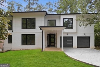 Building Photo - 3196 Towerview Dr NE