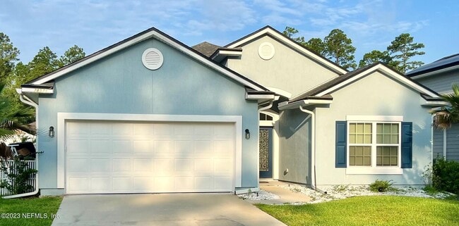 Foto del edificio - 78571 Goldfinch Ln