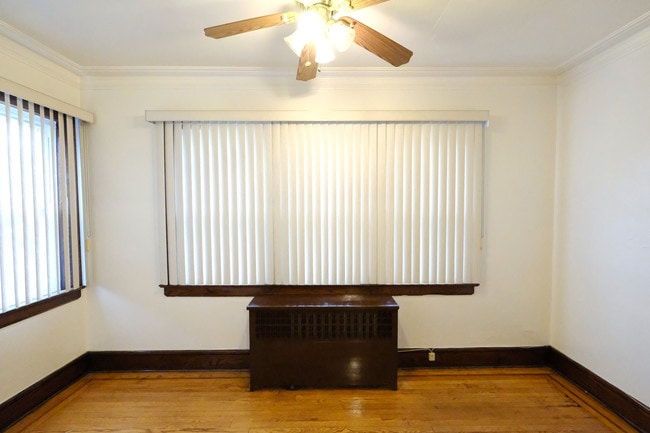 Sala de día - 90 Norman Rd