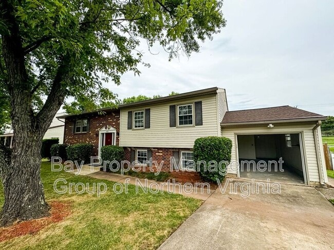 Building Photo - 13431 Brookfield Dr