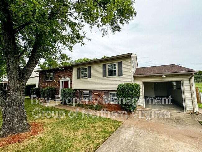 Foto del edificio - 13431 Brookfield Dr