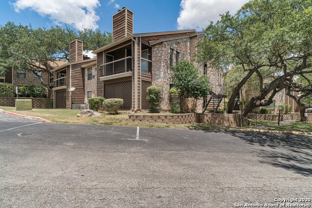 Building Photo - 11520 Huebner Rd