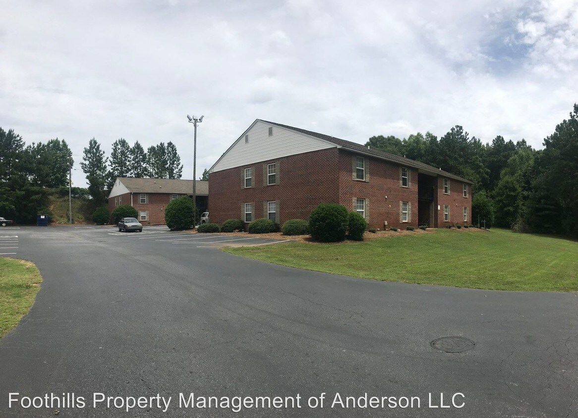 101163 Reaves Pl, Anderson, SC 29625 Room for Rent in Anderson, SC