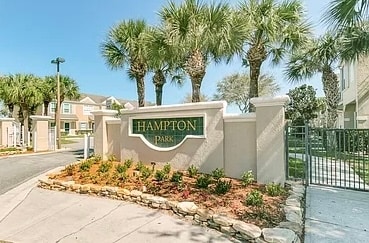 Building Photo - 1304 Hampton Park Ln