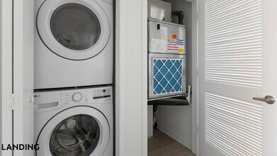 Building Photo - 1030 Browning Rd