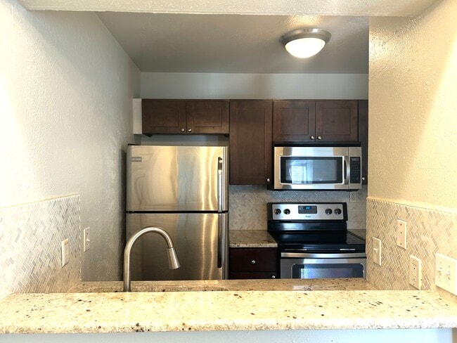 Building Photo - 4004 Gilbert Ave