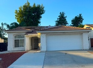 Building Photo - 32426 Hupp Dr