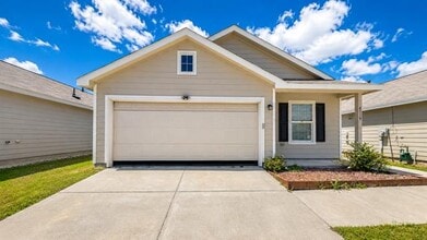Building Photo - 4119 Wintergreen Dr