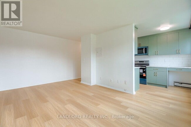 Building Photo - 111 Craydon Rd