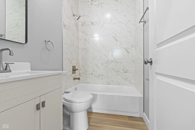 Foto del edificio - 3365 Broadway St