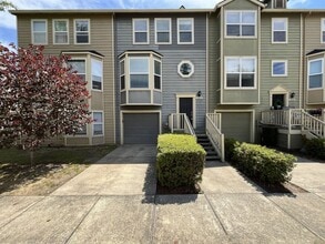 Building Photo - 12010 SW Chukar Terrace