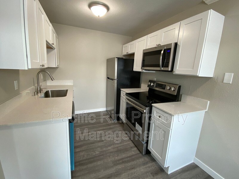 5226 Chicago Ave SW Unit 17, Lakewood, WA 98499 Condo for Rent in