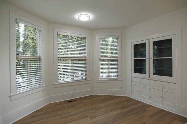 Foto del edificio - 3104 S 7th St