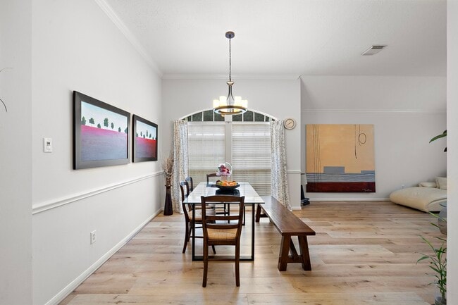 Foto del edificio - 4910 Bellmead Dr