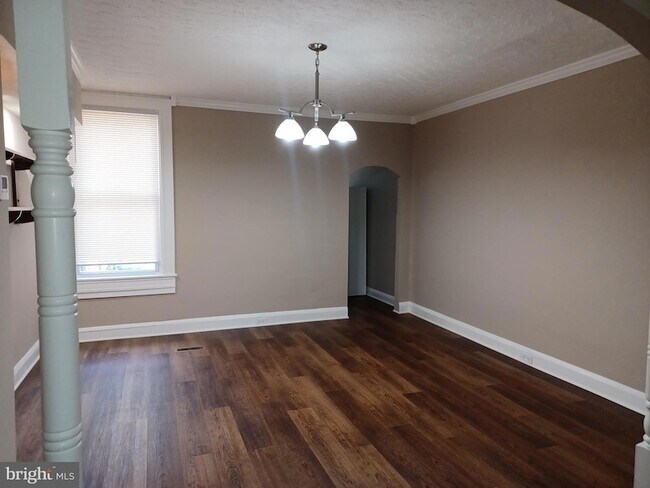 Foto del edificio - 513 N Highland Ave