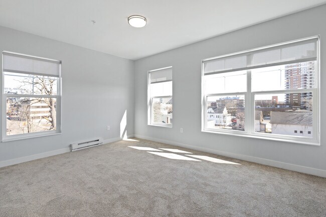 Foto del edificio - Rose St. Senior