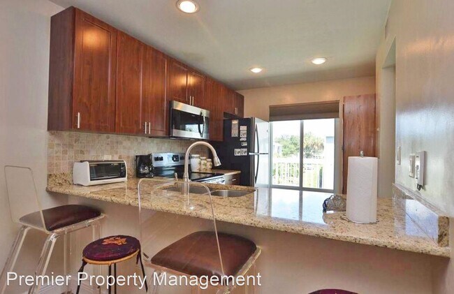 Building Photo - 3 br, 3 bath House - 2231 San Marco Road #202
