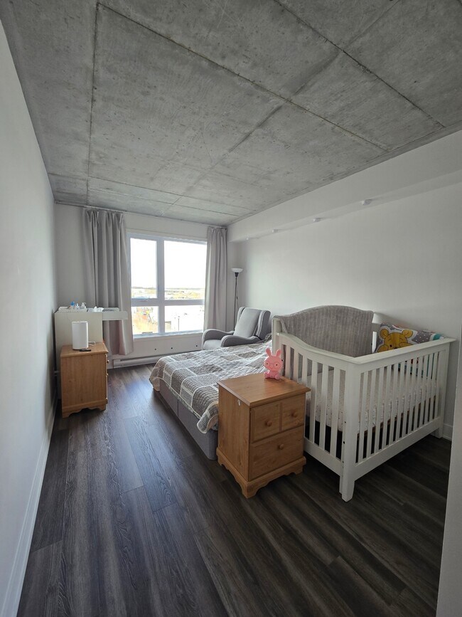 Photo du bâtiment - 1431 Av. de la Gare