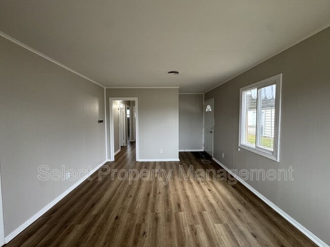 Foto del edificio - 1909 Jessie Ave