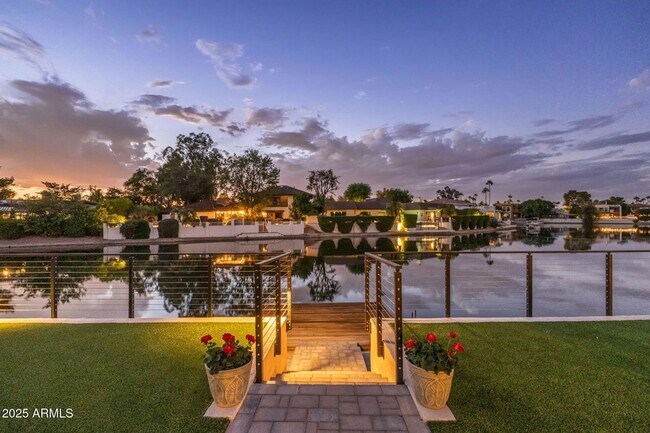 Foto del edificio - 7620 E Vía Del Placito