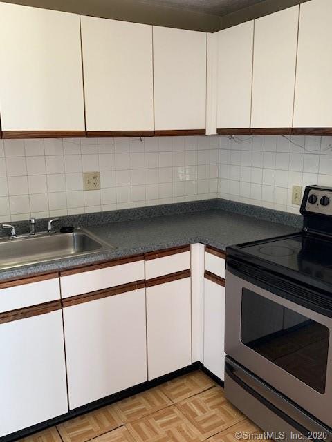 Foto del edificio - 70 Burgundy Hill Ln