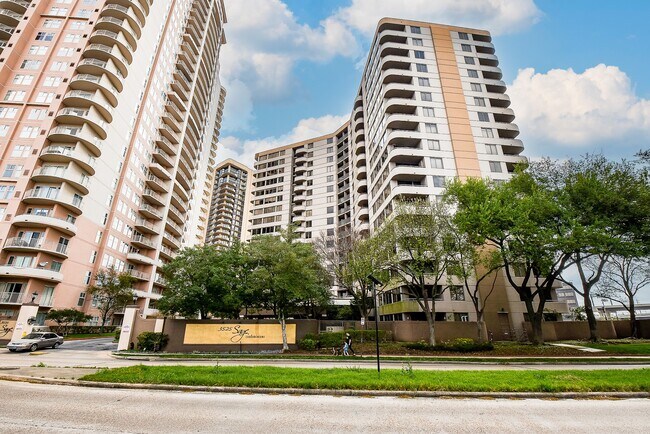 Foto del edificio - 3525 Sage Rd