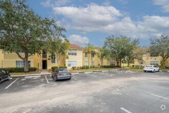 Building Photo - 13060 Vista Isles Dr