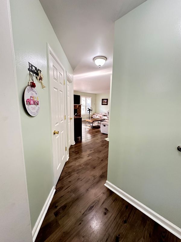 Building Photo - 1094 Porter Dr