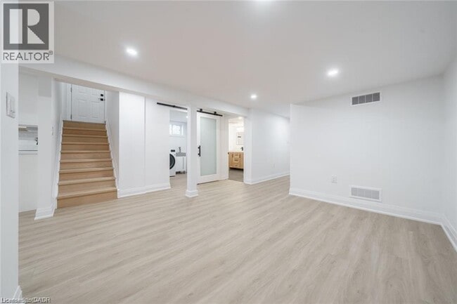 Building Photo - 5678 Woodland Blvd