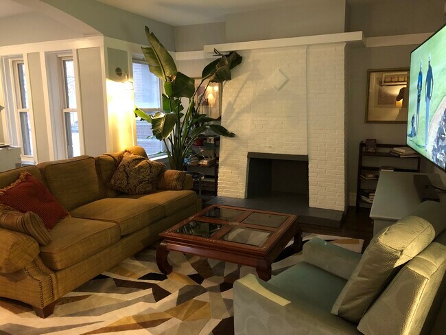 Foto del edificio - 7708 N Ashland Ave