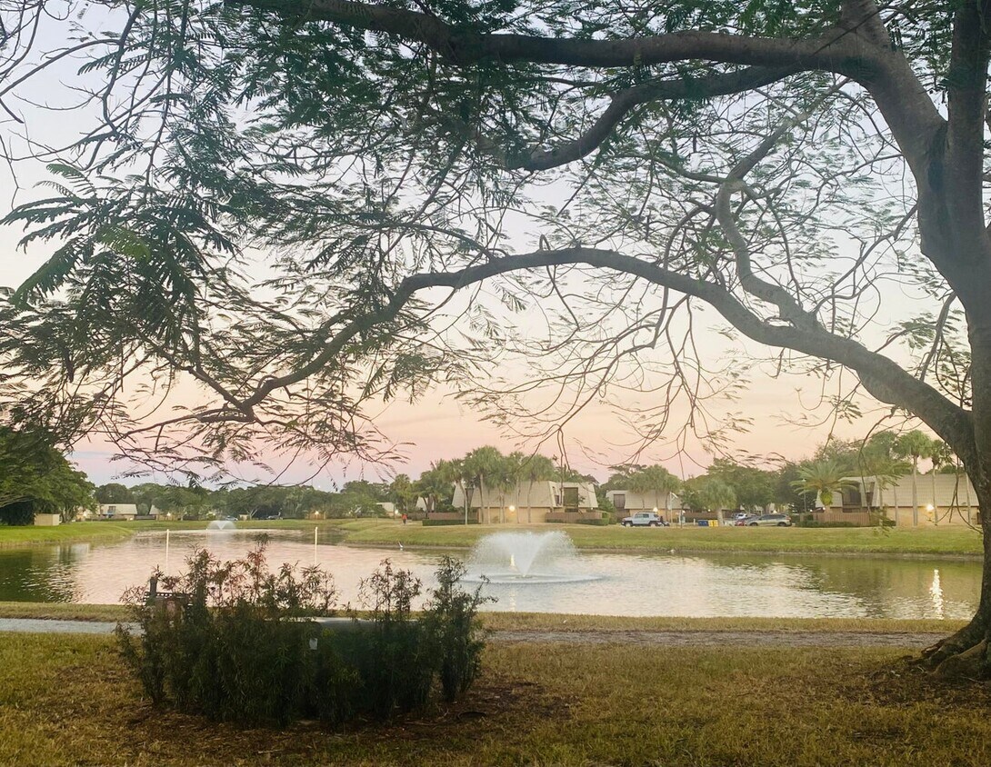 Foto principal - 5808 58th Way