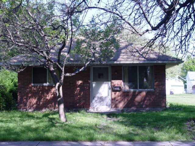 N ERIE - 3033 N Erie St
