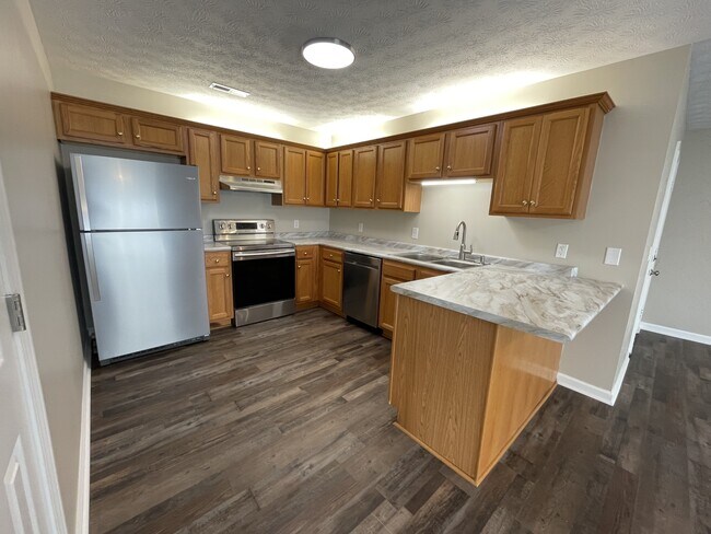 Building Photo - 2059 Adelsheim Cir SW