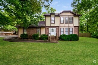 Building Photo - 2015 Lullwater Cir