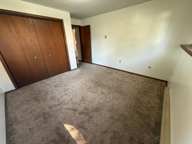 Foto del edificio - 511 6th St NE